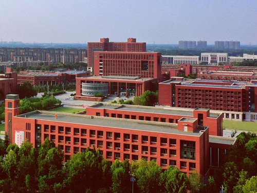 華南XX學(xué)院
